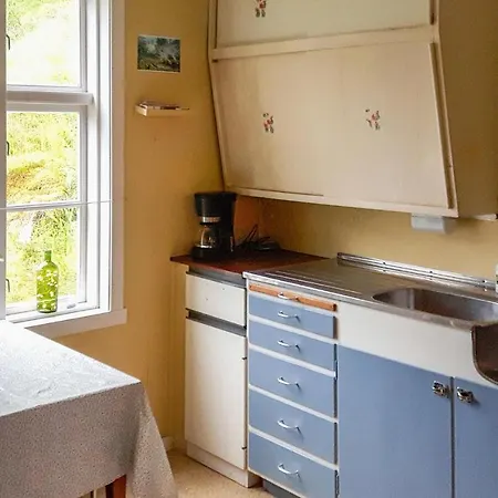 Three-bedroom Holiday In Σπίτι διακοπών *